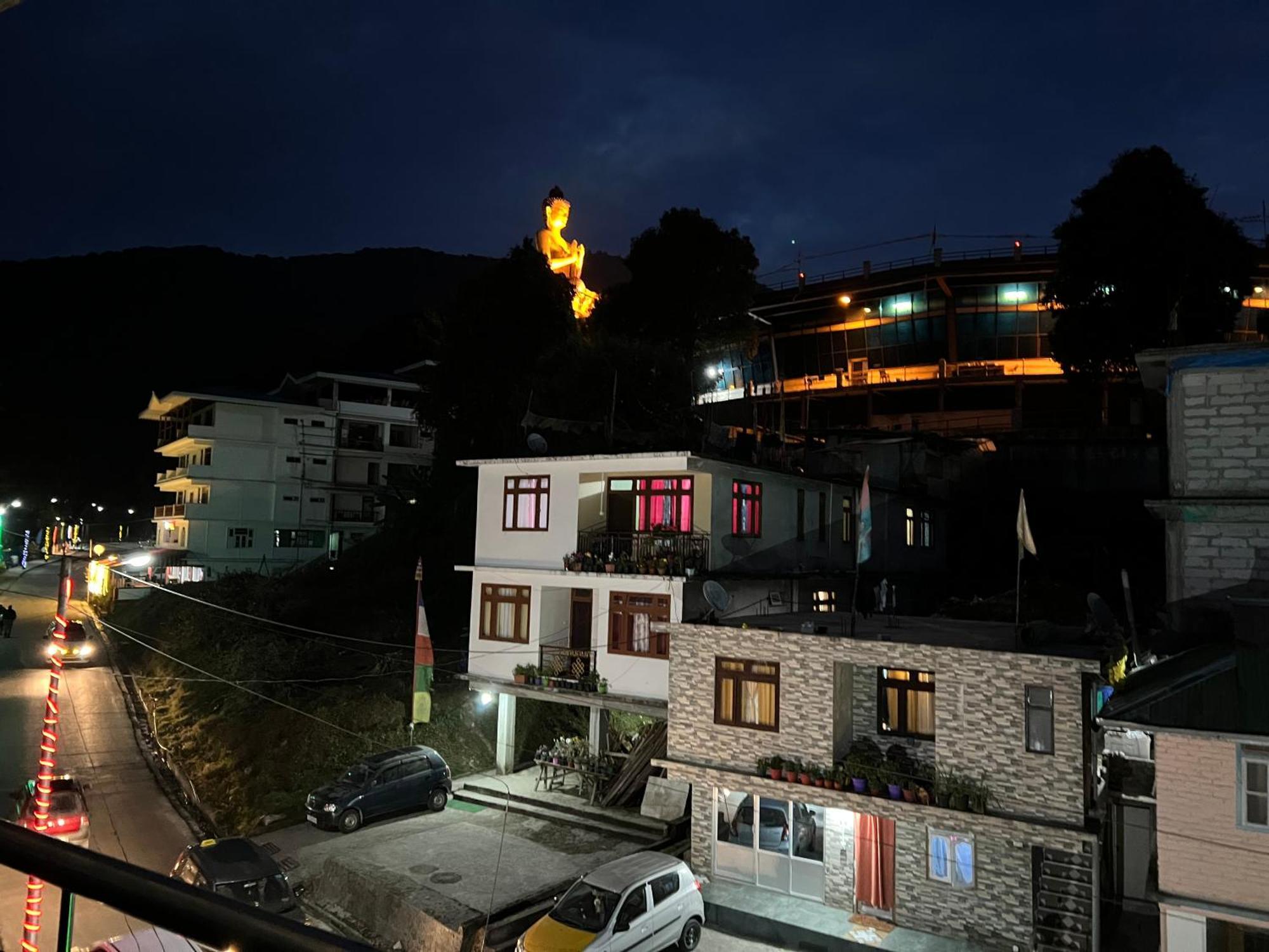 Hangkhim Homestay Ravangla Εξωτερικό φωτογραφία
